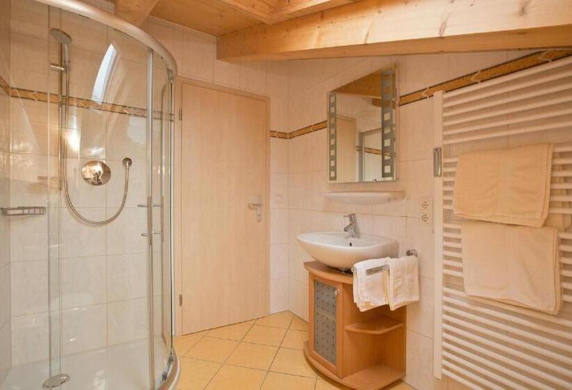 Quarto Estandar, Gästehaus Lödermann