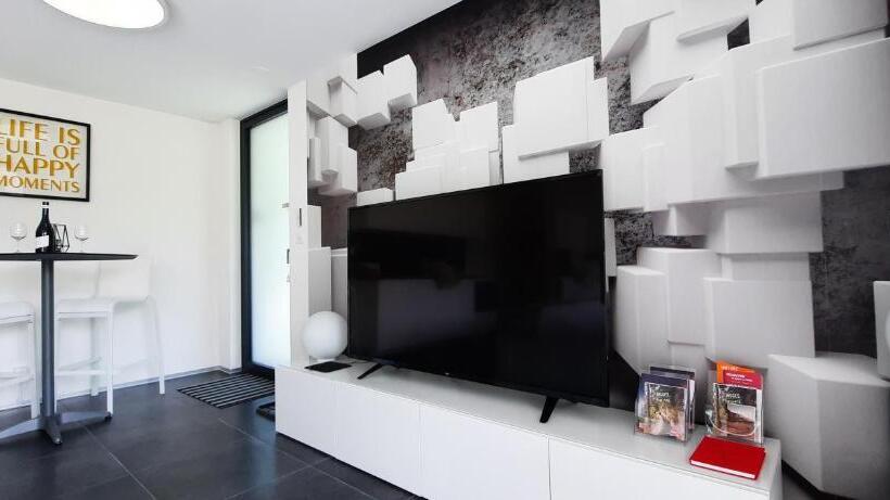 חדר סטנדרט נוף להרים, Alps Spirits   B&b Studio