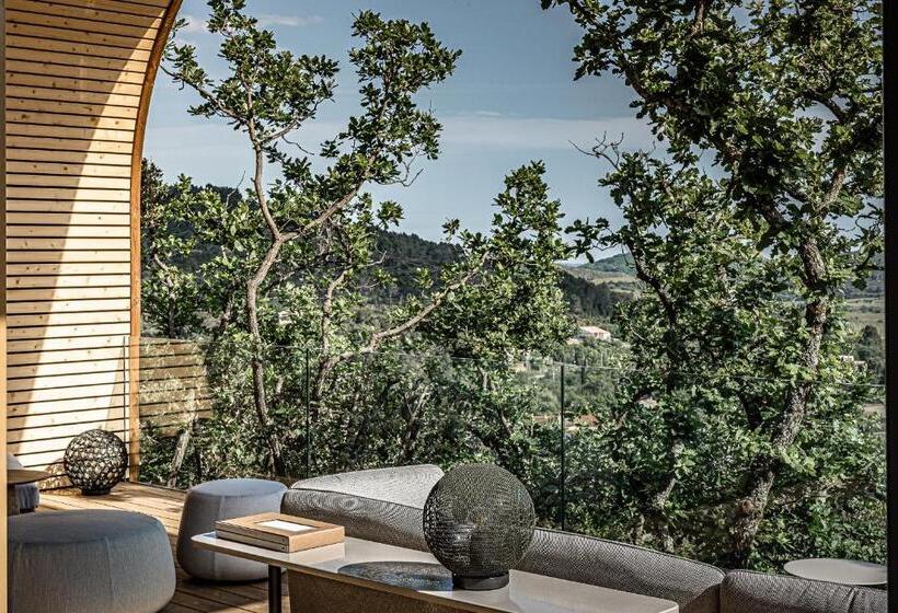 جناح مزود بجاكوزى, Souki ~ Lodges & Spa