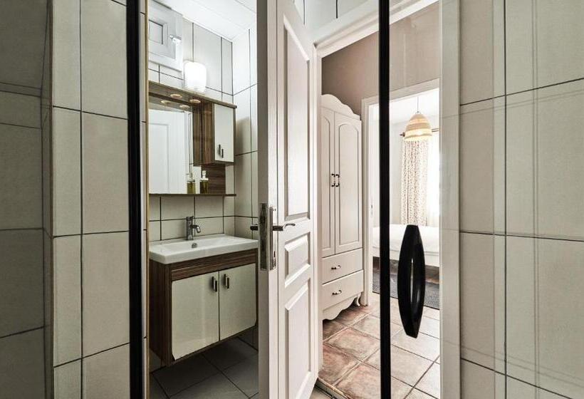 آپارتمان 1 خوابه, Cicerone Apart