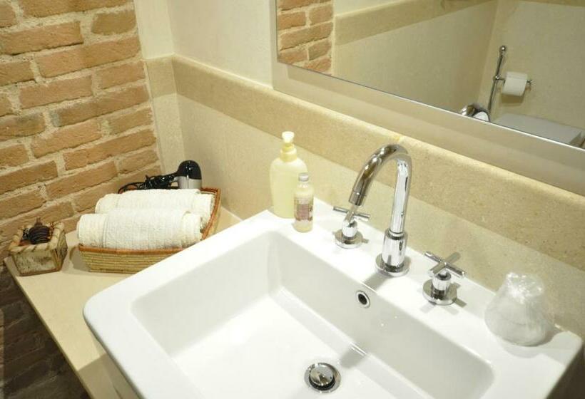 Номер Стандарт Трехместный, Agriturismo Monte Degli Aromi