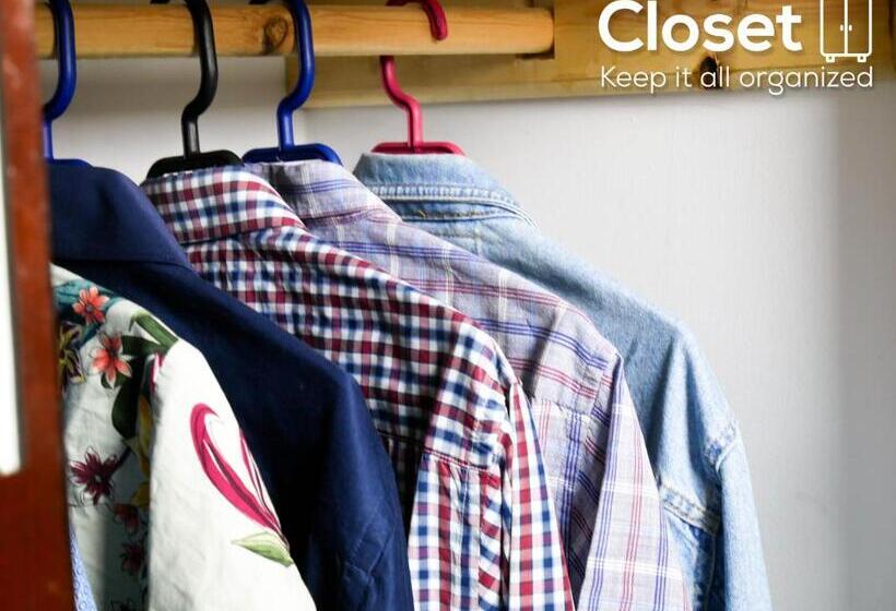 スタンダードルーム, Ayouz House