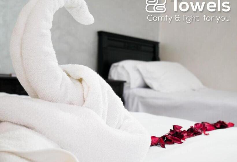 デラックスファミリールーム, Ayouz House