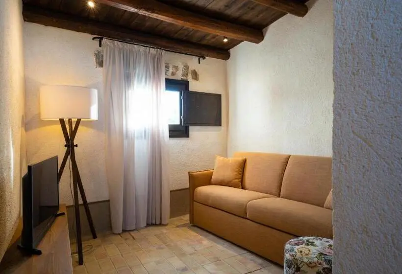اتاق لوکس, Borgo Delle Pietre