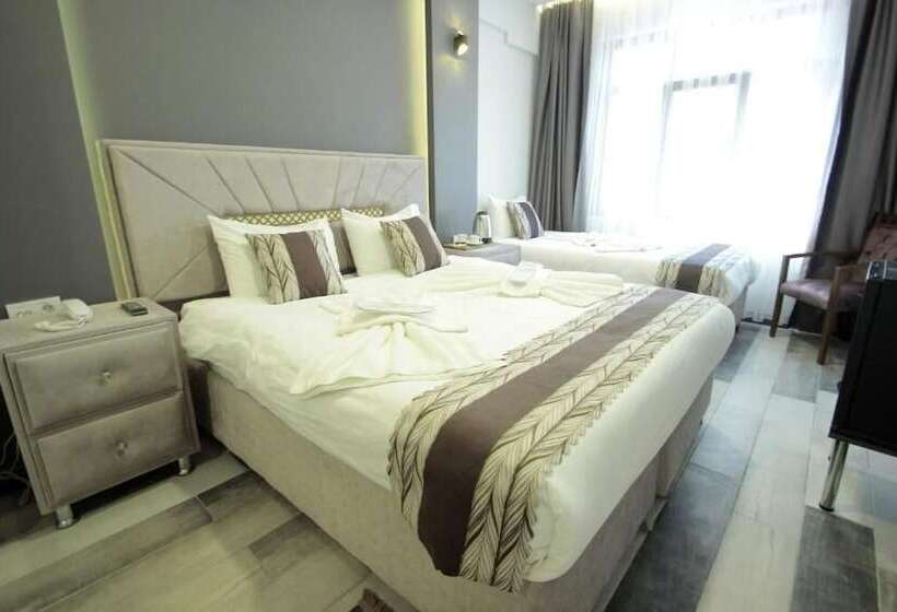 デラックストリプルルーム, Guler Palas