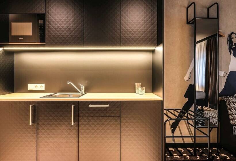 Студия Стандарт Двуспальная Кровать, Ibis Styles Arnhem Centre