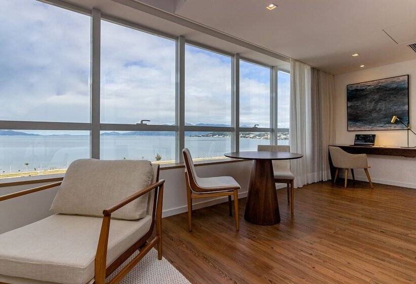 جناح ديلوكس مطل على البحر, Kplatz