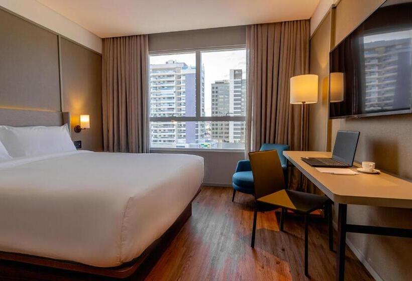 غرفة سوبيريور, Kplatz