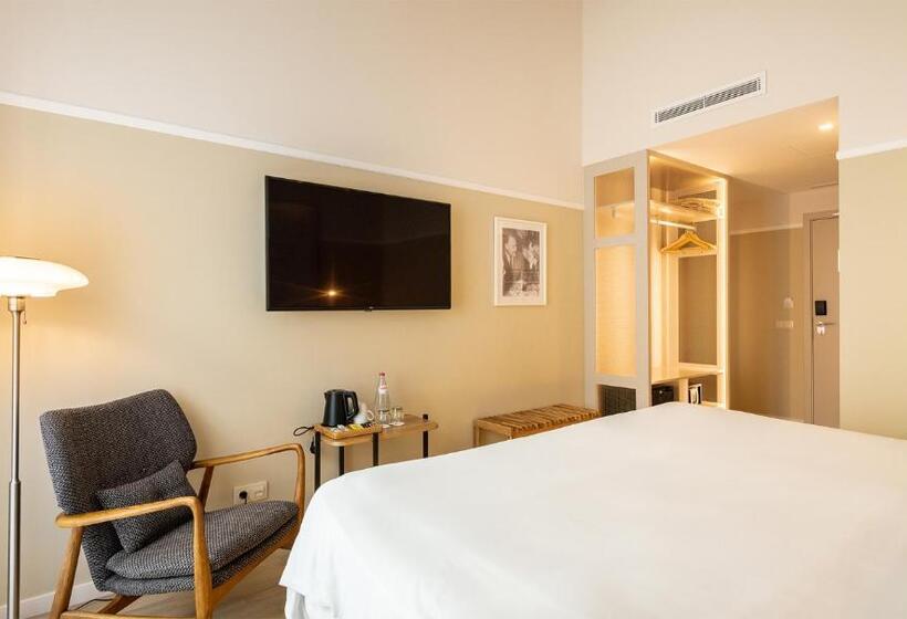 コンフォートルーム, Pestana Fisherman Village