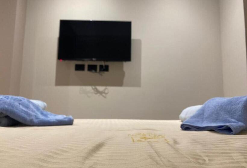 اتاق استاندارد, Ritson