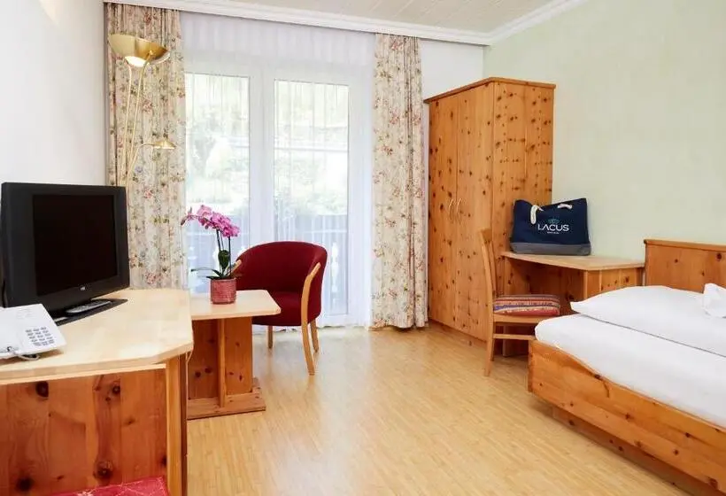 庭の見えるシングルルーム, Lacus Hotel Am See