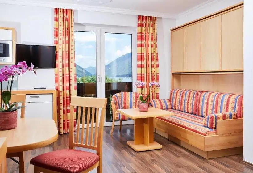 スイート, Lacus Hotel Am See
