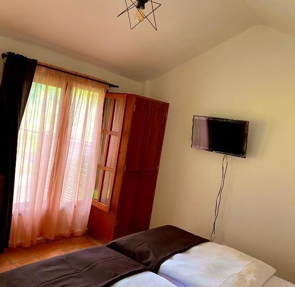 غرفة ديلوكس, Drapa Resort