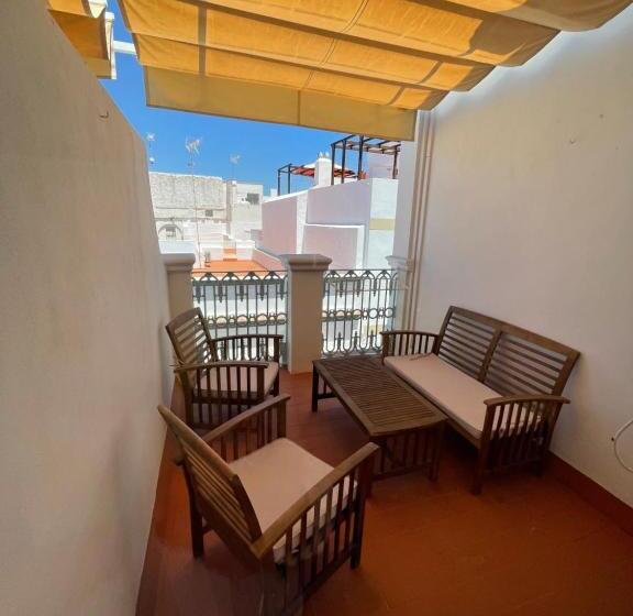 家庭间, Hostal La Cruz 1872