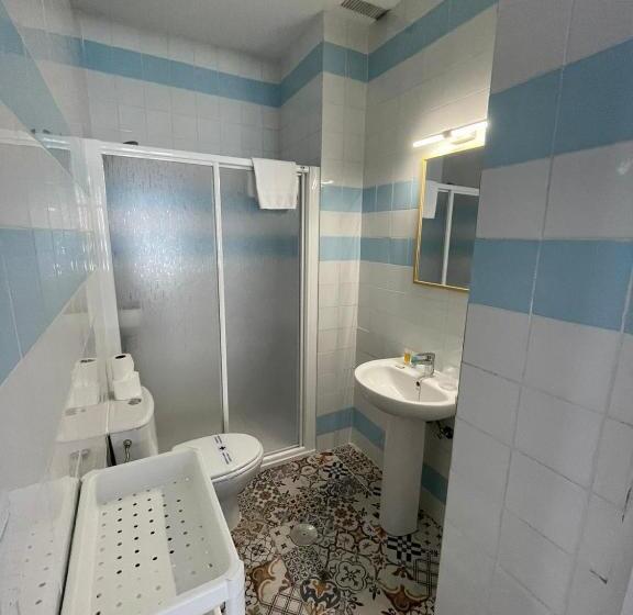 家庭间, Hostal La Cruz 1872