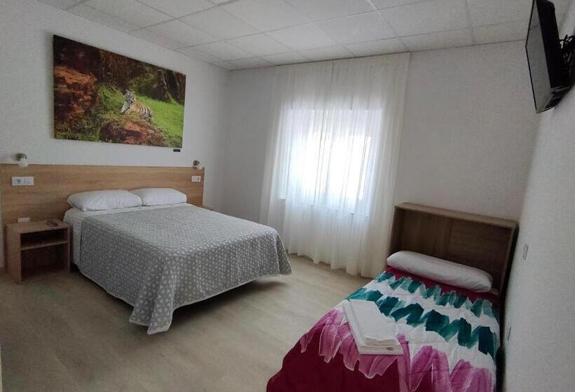 Номер Стандарт, Las Huertas