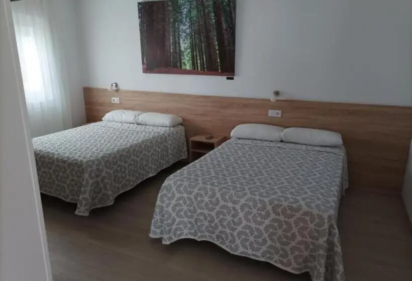 スタンダード４人部屋, Las Huertas