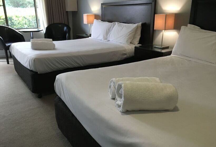 חדר דלוקס, Checkers Resort