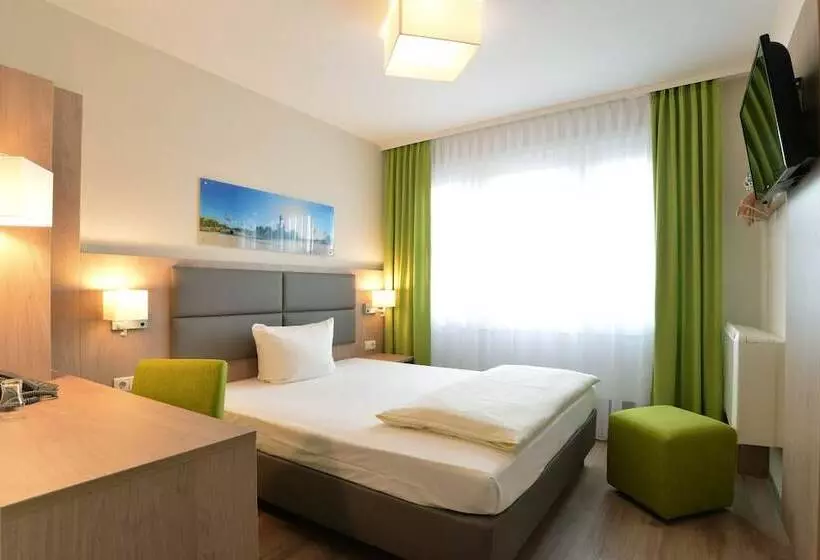 اتاق استاندارد یک نفره, City Hotel Kurfürst Balduin