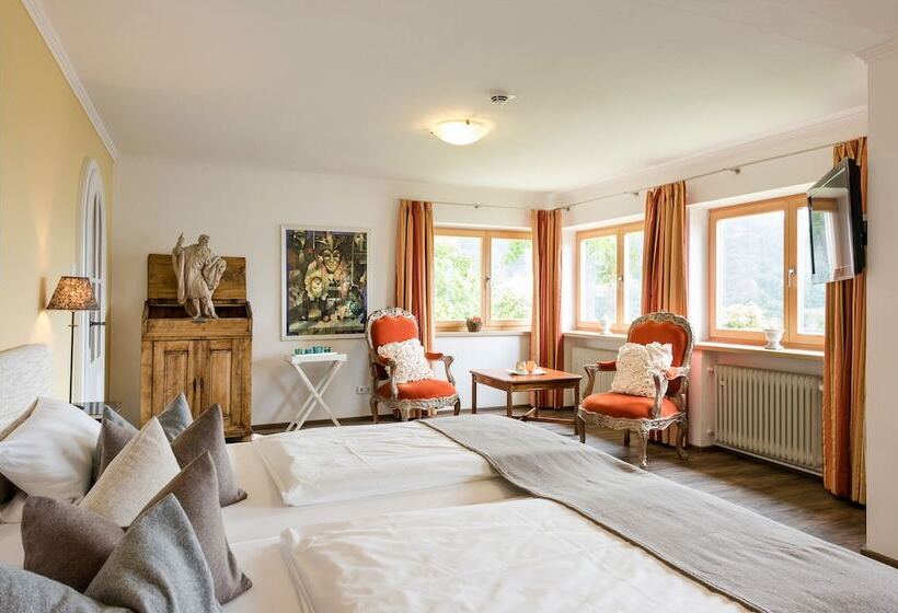 جناح سينيور, Der Westerhof Tegernsee