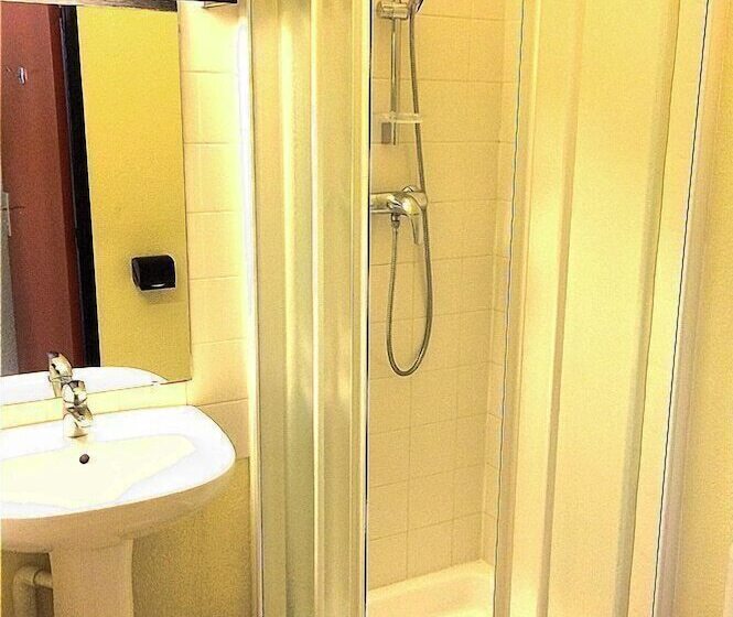 اتاق راحتی, Elysee