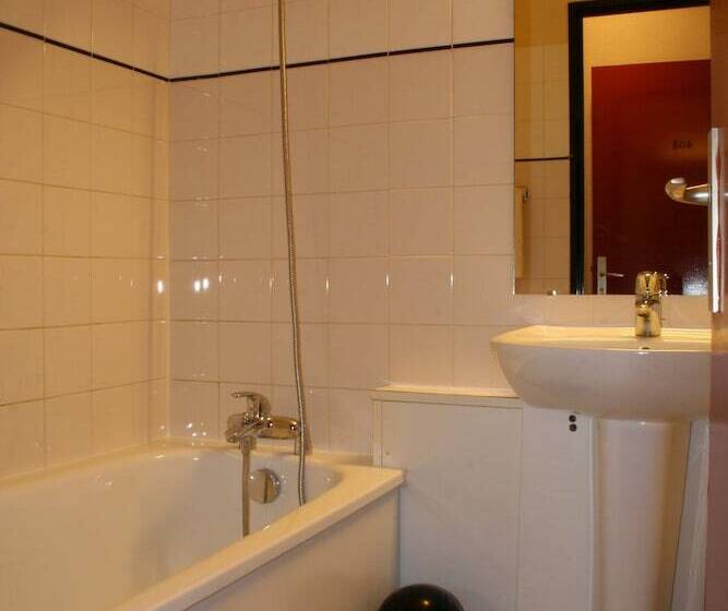 اتاق استاندارد سه نفره, Elysee