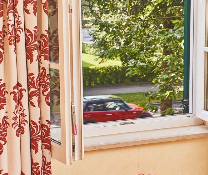 اتاق راحتی, Freisinger Hof