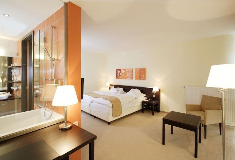 Полулюкс, Heide Spa Hotel & Resort