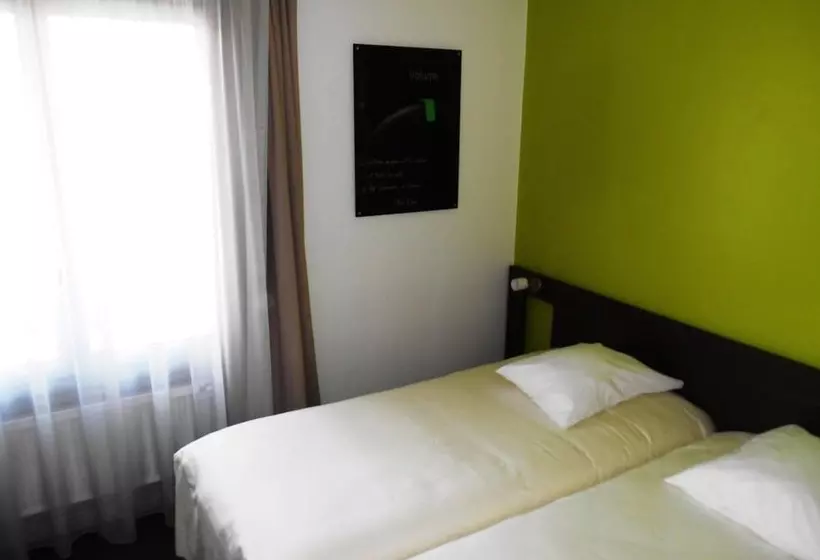 Standard-huone, Le Cousture
