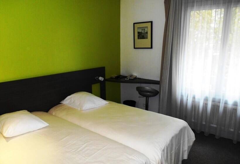 スタンダードルーム, Le Cousture