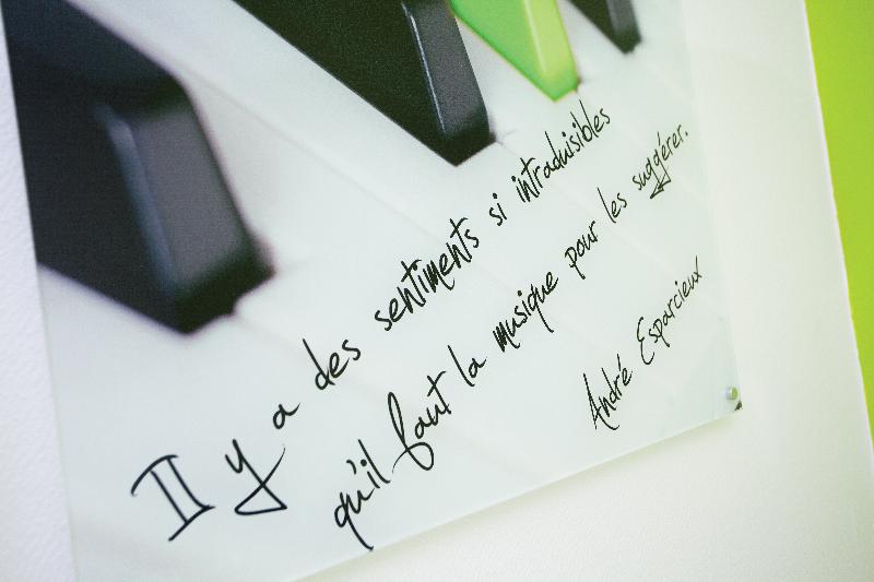 スタンダードルーム, Le Cousture