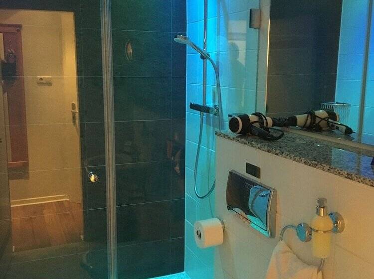 חדר סטנדרט, Savoy Hannover