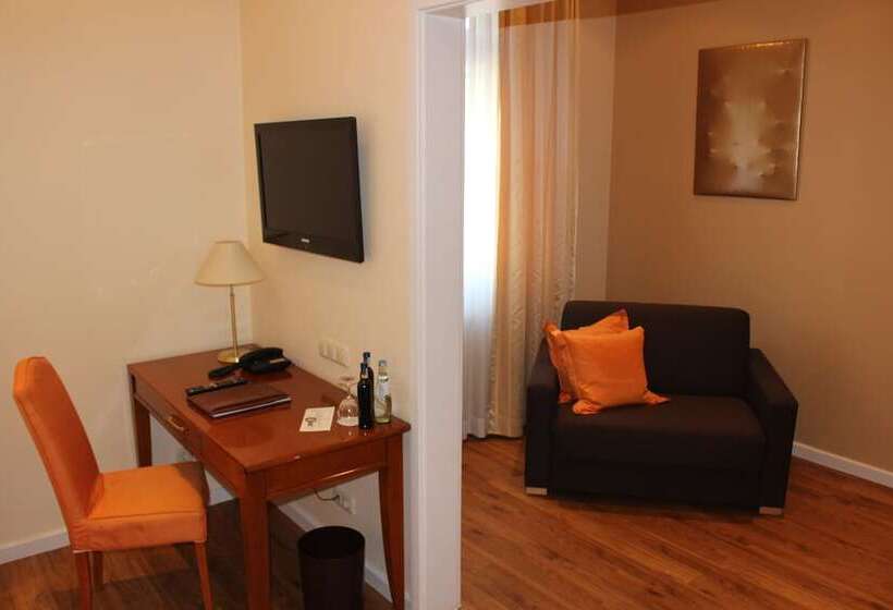 חדר סטנדרט יחיד, Savoy Hannover