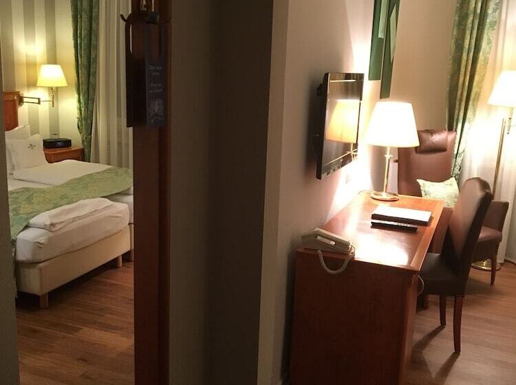 חדר סטנדרט, Savoy Hannover