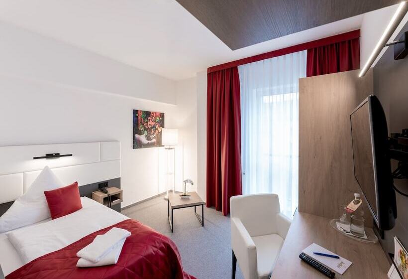 スタンダードシングルルーム, Stadtfeld