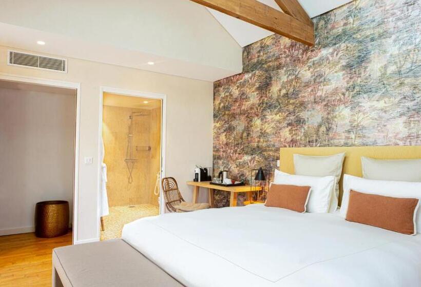 デラックスルーム, Villa Fabulite