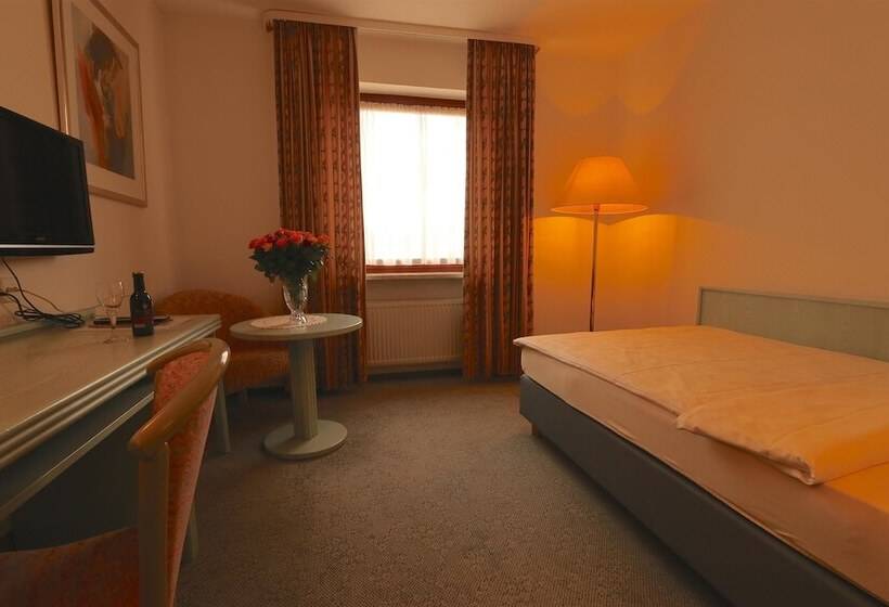 اتاق راحتی, Zum Lowen