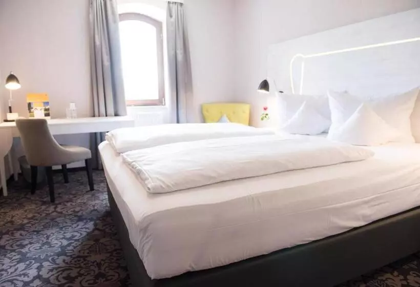 コンフォートルーム, Parkhotel Schillerhain