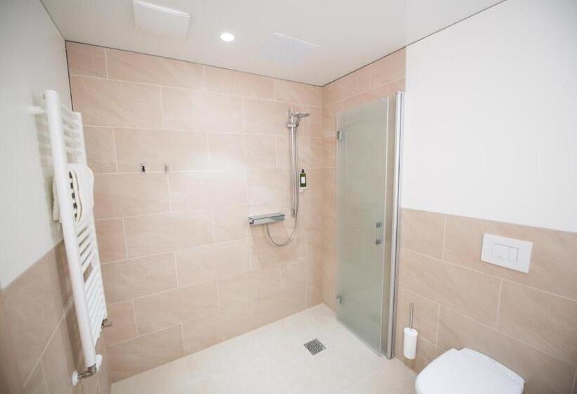 Номер Стандарт, Parkhotel Schillerhain