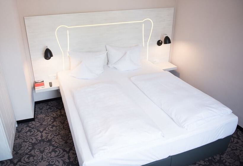 Номер Стандарт, Parkhotel Schillerhain