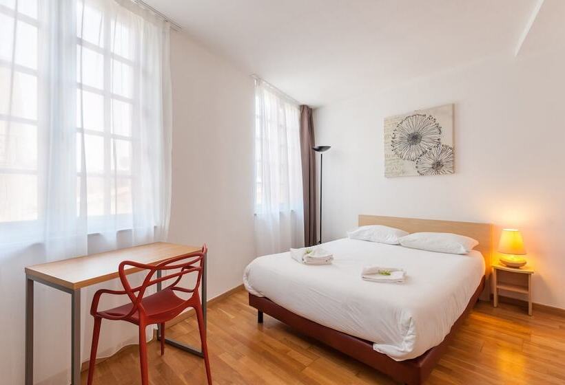 استودیو استاندارد با چشمانداز, Residhotel Vieux Port