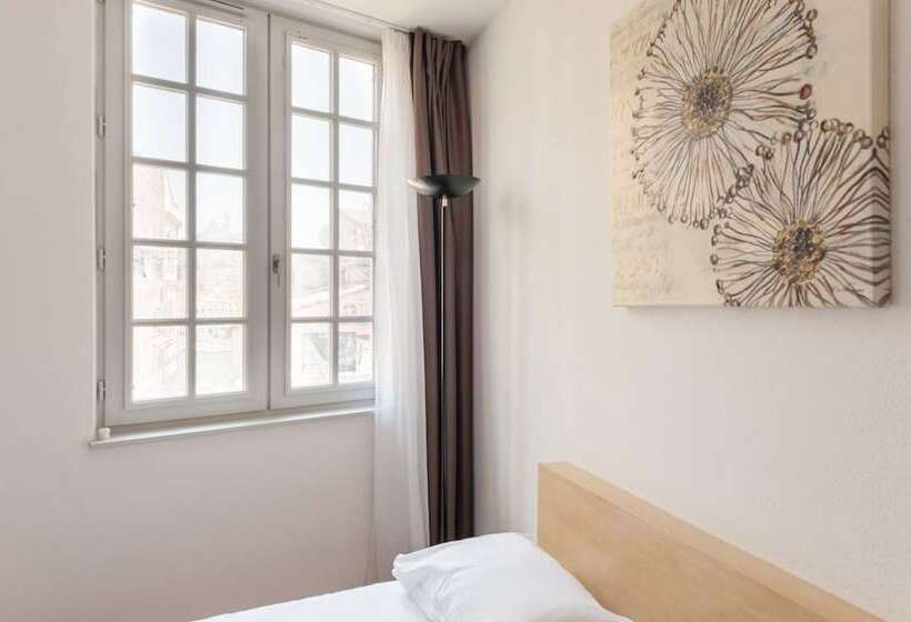 استودیو استاندارد با چشمانداز, Residhotel Vieux Port