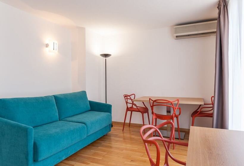 آپارتمان 1 خوابه با تراس, Residhotel Vieux Port