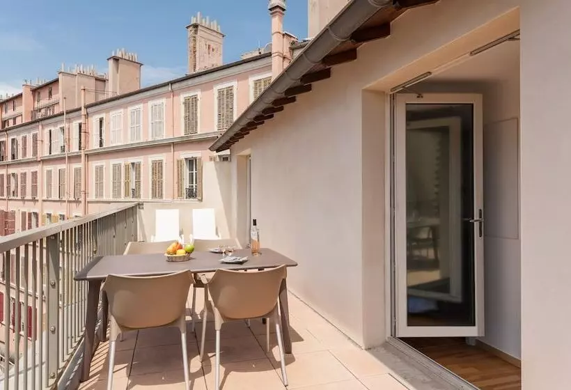 آپارتمان 1 خوابه با تراس, Residhotel Vieux Port