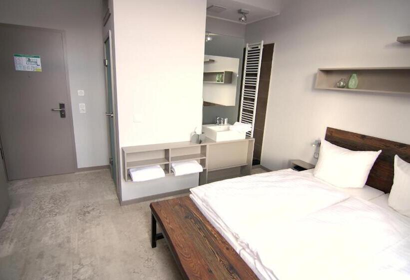 スタンダードルーム, Strandberg S Designhotel Viktoria