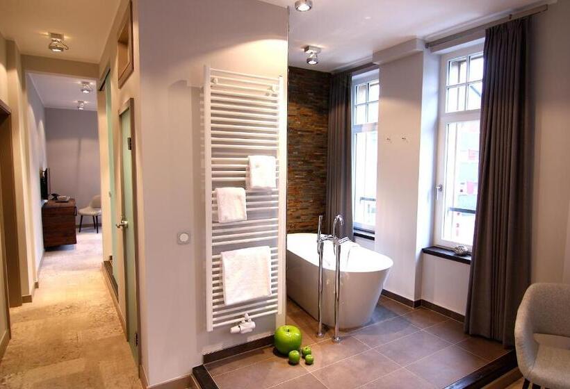 سوییت, Strandberg S Designhotel Viktoria