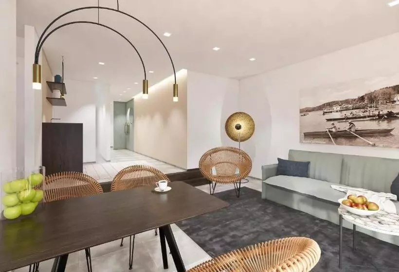 スイート, Suiten Aparthotel Aenea