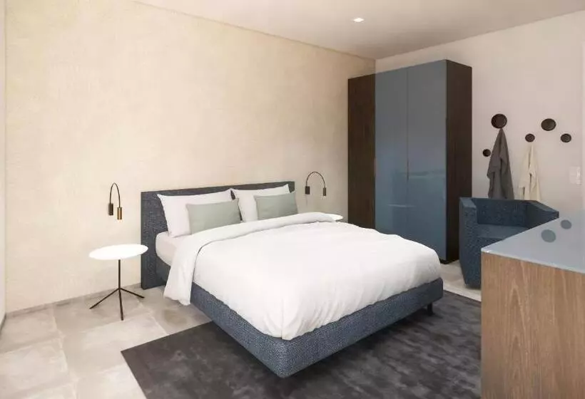 スイート, Suiten Aparthotel Aenea