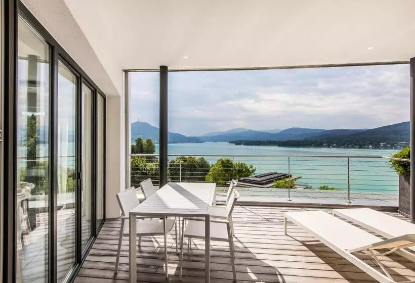 スイート, Suiten Aparthotel Aenea
