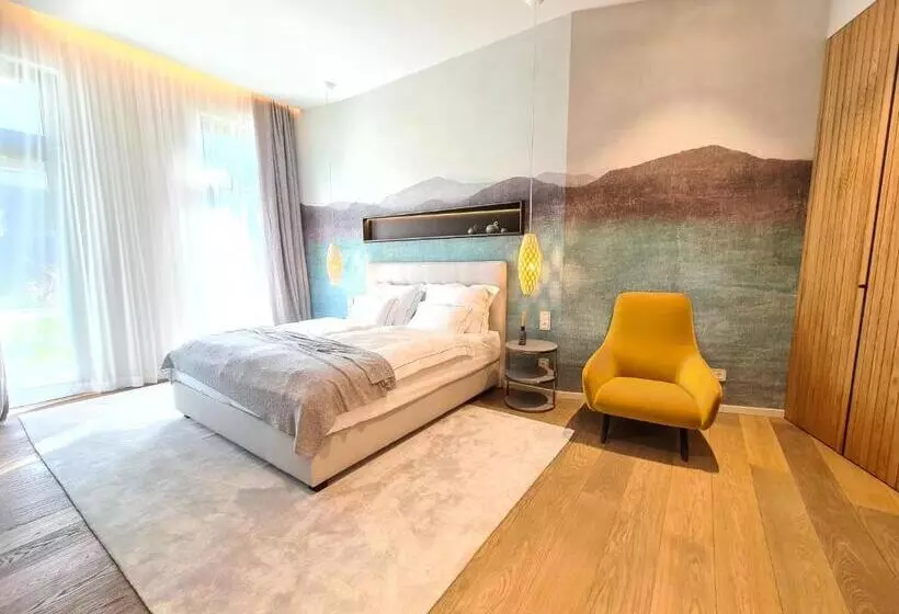 スーペリアースイート, Suiten Aparthotel Aenea